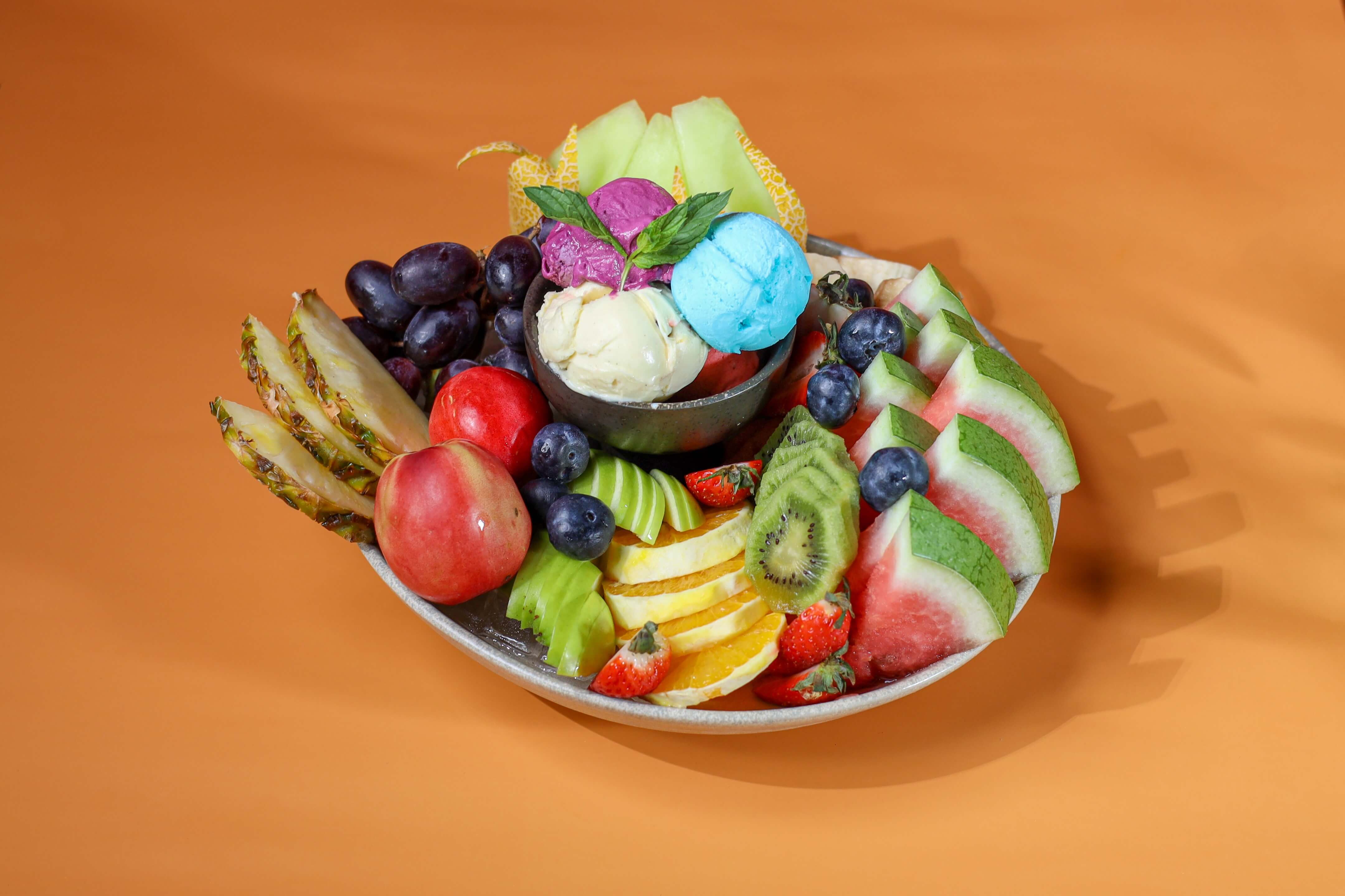 Large Fruit Bowl with Ice-Cream